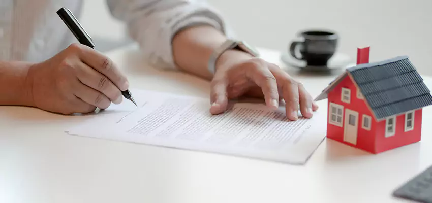 How We Calculate Your Sell House in Foreclosure Offer in Brentwood, New York?