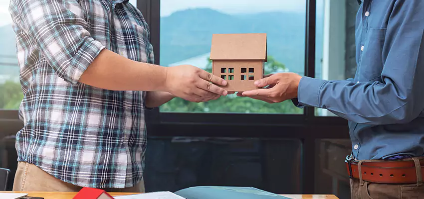 How We Determine Your Sell House with Reverse Mortgage Offer in Brentwood, NY?