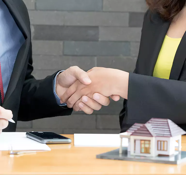 Why Sell to Us Instead of Letting the Home Go to Auction in Brentwood, NY?